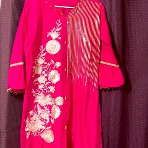 Long sleeves fancy frock